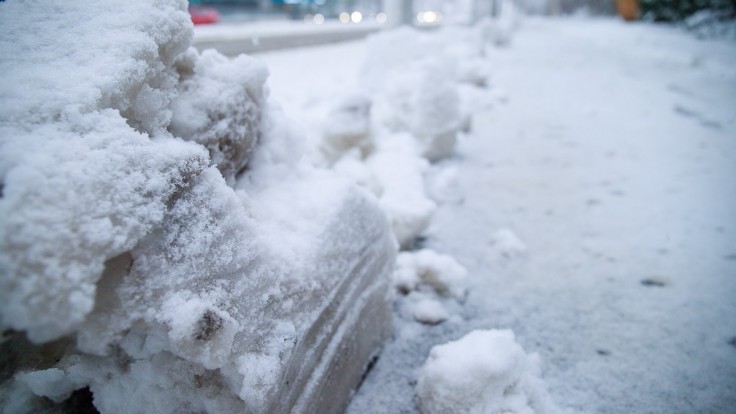 Sneh, vietor aj búrky. Cez Slovensko sa preženie studený front, ktorý prinesie arktický vzduch