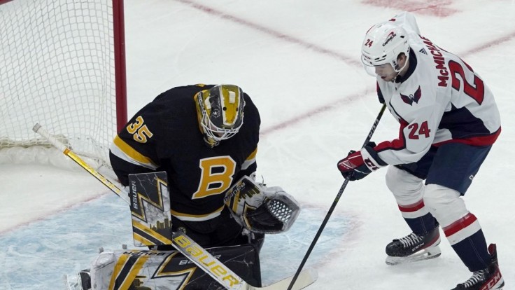 NHL: Washington podľahol Bostonu, Fehérváry si pripísal dve strely