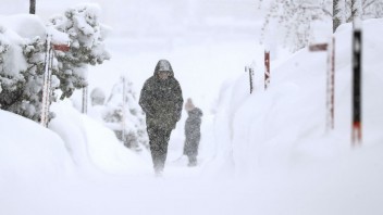 Meteorológovia varujú pred snežením a tvorbou snehových jazykov