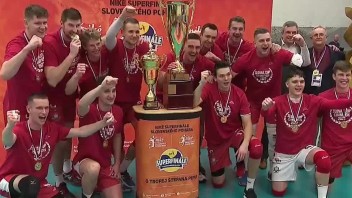 Spartak Komárno zdolal vo finále Slovenského pohára vo volejbale Sláviu Svidník. Úradujúci majster potvrdil rolu favorita