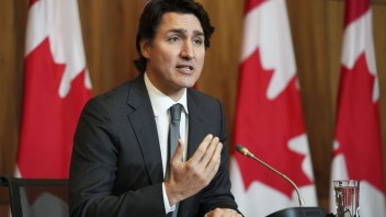 Kanadský premiér vyzýva kamionistov na ukončenie demonštrácii a blokád. Je to neprijateľné, vyhlásil