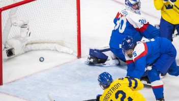 Slafkovský strelil svoj tretí gól na olympiáde. Na výhru proti Švédom to však nestačilo a v skupine zostávame bez bodu