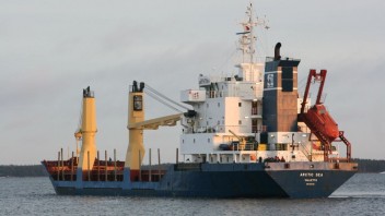 Francúzske úrady zadržali ruskú nákladnú loď, dôvodom je možné porušenie sankcií
