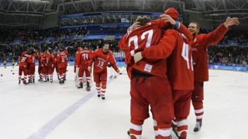 Ruskí a bieloruskí hokejisti doplácajú na inváziu. Na majstrovstvách sveta neodštartujú