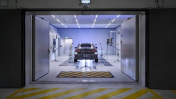 BMW ukázalo špeciálny proces merania hluku nového modelu i7