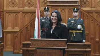 Novej prezidentke Maďarska pogratuloval aj Putin. Dúfa v ďalší rozvoj vzájomných vzťahov