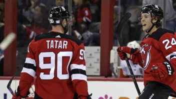 NHL: Tatar strelil gól a premenil rozhodujúci nájazd, New Jersey Devils zdolalo Anaheim