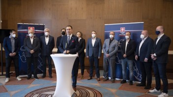 Kongres Slovenského zväzu ľadového hokeja nebol uznášaniaschopný, voľby prezidenta sa odkladajú
