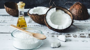 Mínus päť kíl vďaka kokosovému oleju: Stačia tri lyžice a rozpustí tuky už za pár dní