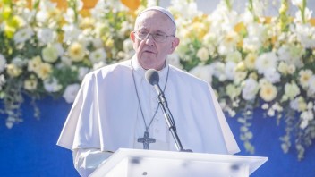 Pápež odsúdil násilnú agresiu proti Ukrajine. Označil ju za nezmyselný masaker