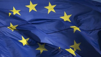 Európska únia posilní svoju obranu a vytvorí sily rýchleho nasadenia