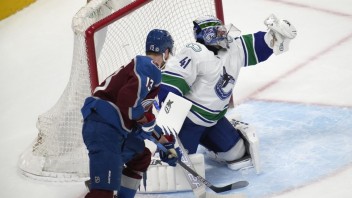 NHL: Halák vychytal tretie víťazstvo v sezóne a stal sa prvou hviezdou zápasu