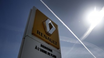 Renault zastavil prevádzku v Moskve, budúcnosť ruskej automobilky AvtoVAZ je neistá