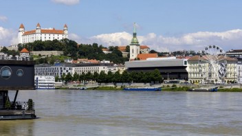 Nezáujem o Dunaj brzdí rozvoj hlavného mesta. Rieka má veľký potenciál, tvrdia odborníci
