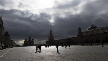 Slovenskí diplomati na rozdiel od ruských pravidlá dodržiavajú. Ministerstvo zahraničia komentuje krok Moskvy