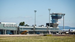 Dobrá správa pre dovolenkárov. Z bratislavského letiska budú lietať dve ďalšie priame linky