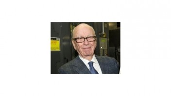 Murdoch dosiahol vyrovnanie s ďalšími poškodenými