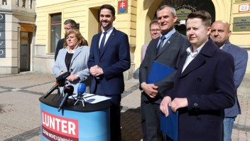 Lunterovu kandidatúru na post predsedu Banskobystrického kraja podporí aj Hlas