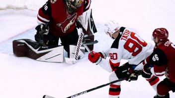 NHL: Fehérváry prispel k vysokému triumfu Washingtonu, gólovo sa presadil aj Tatar