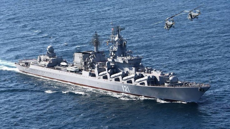 Krížnik Moskva obrancov Hadieho ostrova vyzýval, aby sa vzdali. Teraz leží na dne Čierneho mora