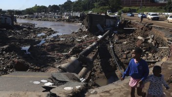 Juhoafrická republika vyhlásila stav národnej katastrofy. Záplavy si vyžiadali stovky obetí