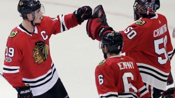 NHL: Chicago zdolalo Philadelphiu, Toews strelil víťazný gól