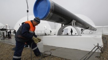 Slovensko je závislé od ruského plynu. Európska únia chce na zastavenie dodávok odpovedať jednotne