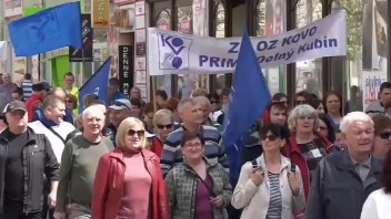 V Žiline sa stretli stovky nespokojných odborárov, chcú pokračovať v protestoch