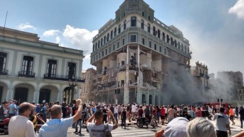 Havanským hotelom otriasla mohutná explózia. Miestne úrady hlásia minimálne osem mŕtvych
