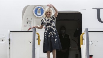 Prvá dáma USA Jill Bidenová pricestovala na Slovensko. Absolvuje viaceré stretnutia v Bratislave