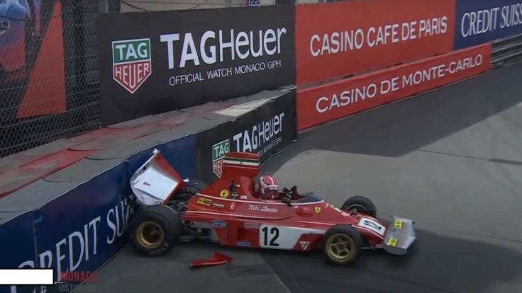 Prekliatie Leclerca v Monaku pokračuje. Havaroval s jedným z najviac ikonických áut v histórii F1