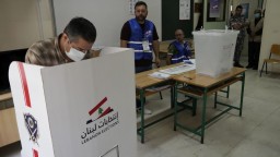 Libanonské hnutie Hizballáh prišlo o parlamentnú väčšinu. Prispel k tomu zisk kandidátov podporujúcich reformy