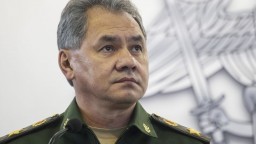 Moskva v reakcii na rozširovanie NATO vytvorí základne na západe Ruska, vyhlásil tamojší minister obrany