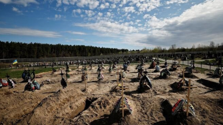 Vojnové zločiny na Ukrajine nezostanú nepotrestané, vyhlásil komisár EÚ