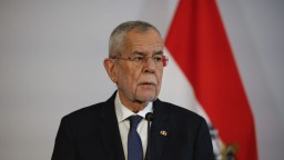 Rakúsky prezident potvrdil, že sa bude uchádzať o znovuzvolenie
