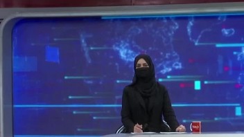 Taliban kontroluje zahalenie tváre v televíziách. Mladšia generácia sa búri