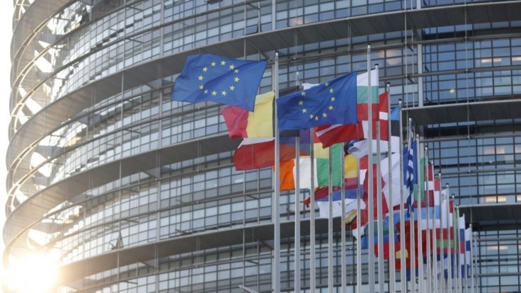 Historické prvenstvo Eurokomisie. Predložila prvú správu o stave Schengenu, chce aby bol účinnejší a integrovanejší