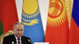 Putin sa pokúša zmeniť celosvetový poriadok. Ruský exilový politik upozornil na tretí front