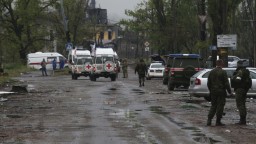Mariupol sa stal symbolom brutality. V meste našli ďalšie telá civilistov