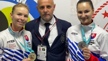Reprezentantka v karate Suchánková vybojovala na majstrovstvách Európy zlato, Kopúňová získala striebro