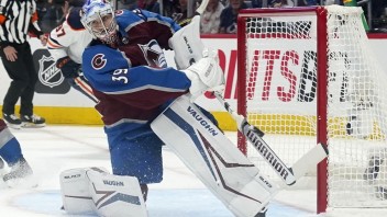 NHL: Colorado zdolalo Edmonton a v sérii vedie, Francouz vychytal čisté konto