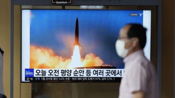Ďalší raketový test Pchjongjangu. Severná Kórea odpálila osem striel krátkeho doletu
