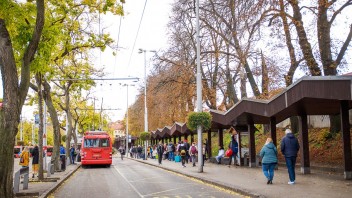 Prvé hybridné trolejbusy budú v hlavnom meste už budúci rok. Hľadajú vodičov