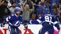 NHL: Tampa je krok od postupu do finále, uspela na ľade New Yorku