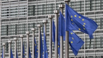 Eurokomisia zverejní hodnotenie o pripravenosti Ukrajiny stať sa uchádzačom o členstvo v EÚ