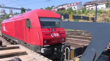 Asociácia železničných dopravcov žiada štát o riešenie krízovej situácie v súvislosti s problémami tratí