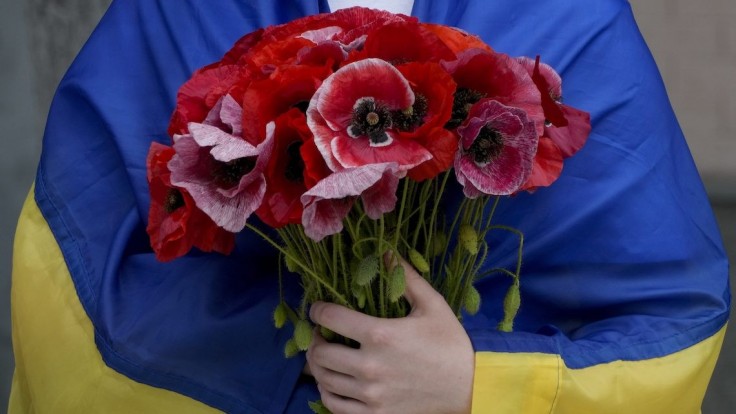FOTO: Ukrajina trúchli, na fronte zomiera zlatá generácia. Pochovala aktivistu, ktorý bol hlasom slobody a nezávislosti