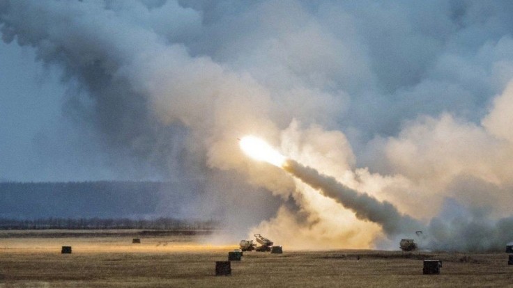 Ukrajinský minister obrany: Raketomety HIMARS sú už na Ukrajine. Leto bude pre Rusov horúce