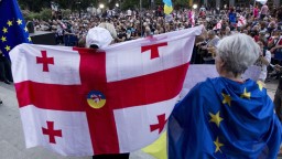 Desaťtisíce ľudí demonštrovali v Gruzínsku, žiadali vstup krajiny do EÚ