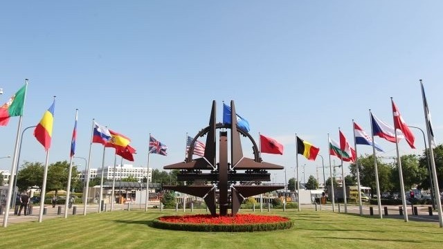 NATO: Ambície Číny sú výzvou pre bezpečnosť a hodnoty Severoatlantickej aliancie